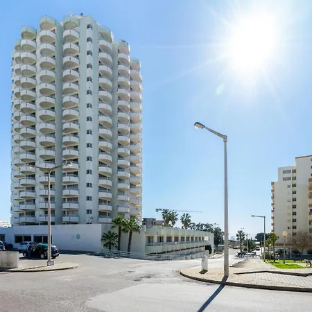 Appartamento Da Rocha,1605 Torre Verde, Charming Apartment, Sea View, By Ig Portimão