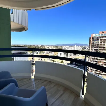 Апартаменты Da Rocha,1605 Torre Verde, Charming Apartment, Sea View, By Ig Портиман